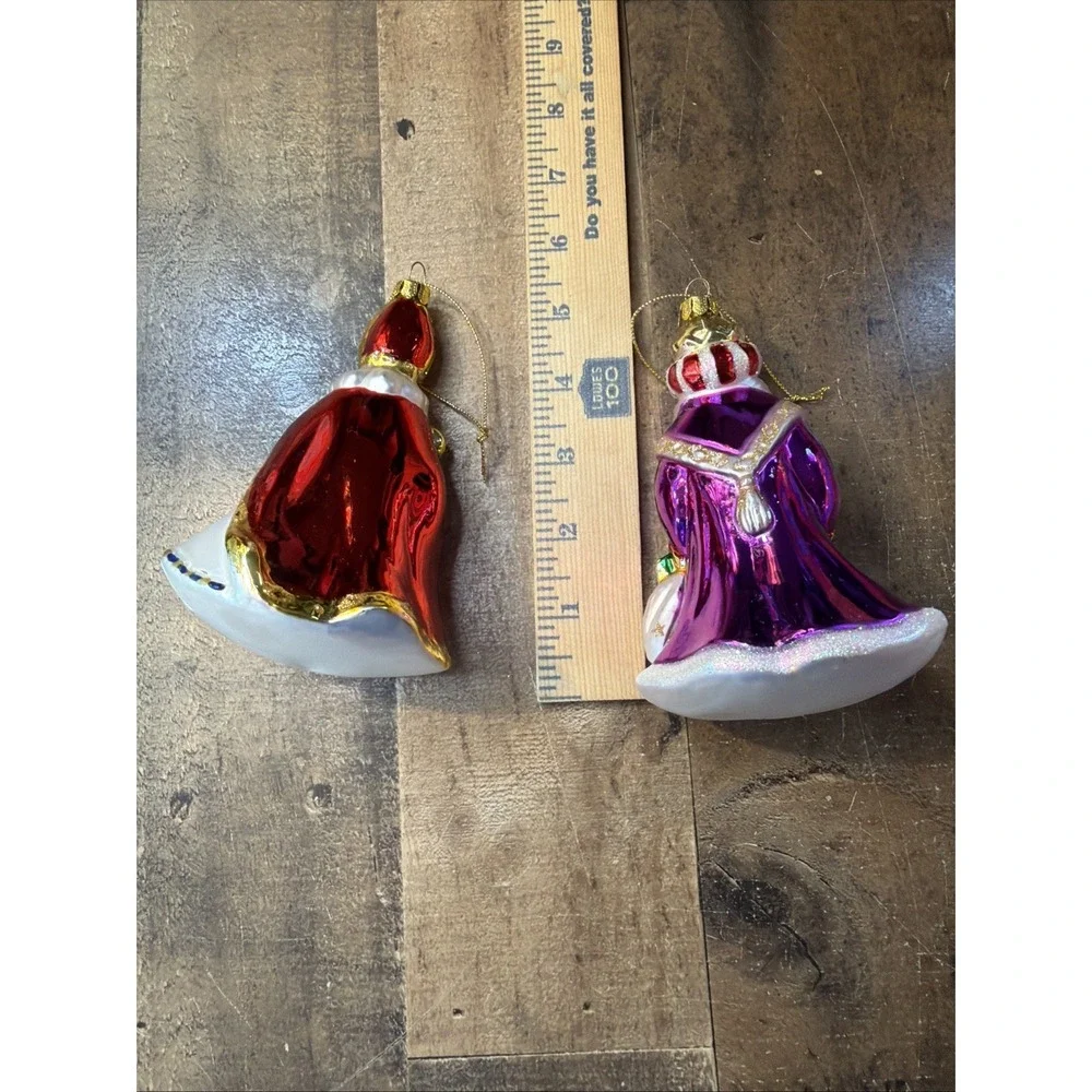 Brass Key Christmas Treasures Santas Around World Hand Blown Ornaments‎ Vtg 2000